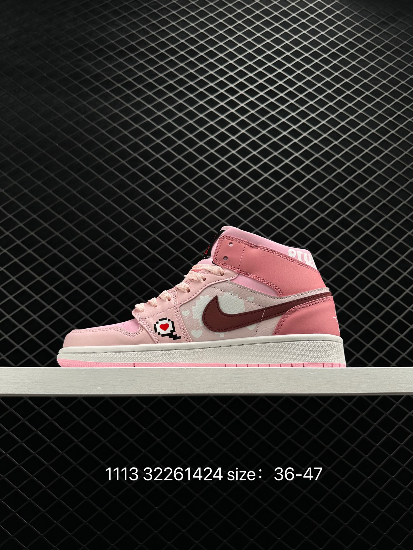 Air Jordan 1 Mid WMNS